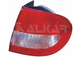 ALKAR 2212227 - DERECHO,PILOTO TRASERO,SIN PORTALAMPARA(GRUPO OPTICO),4 PUER